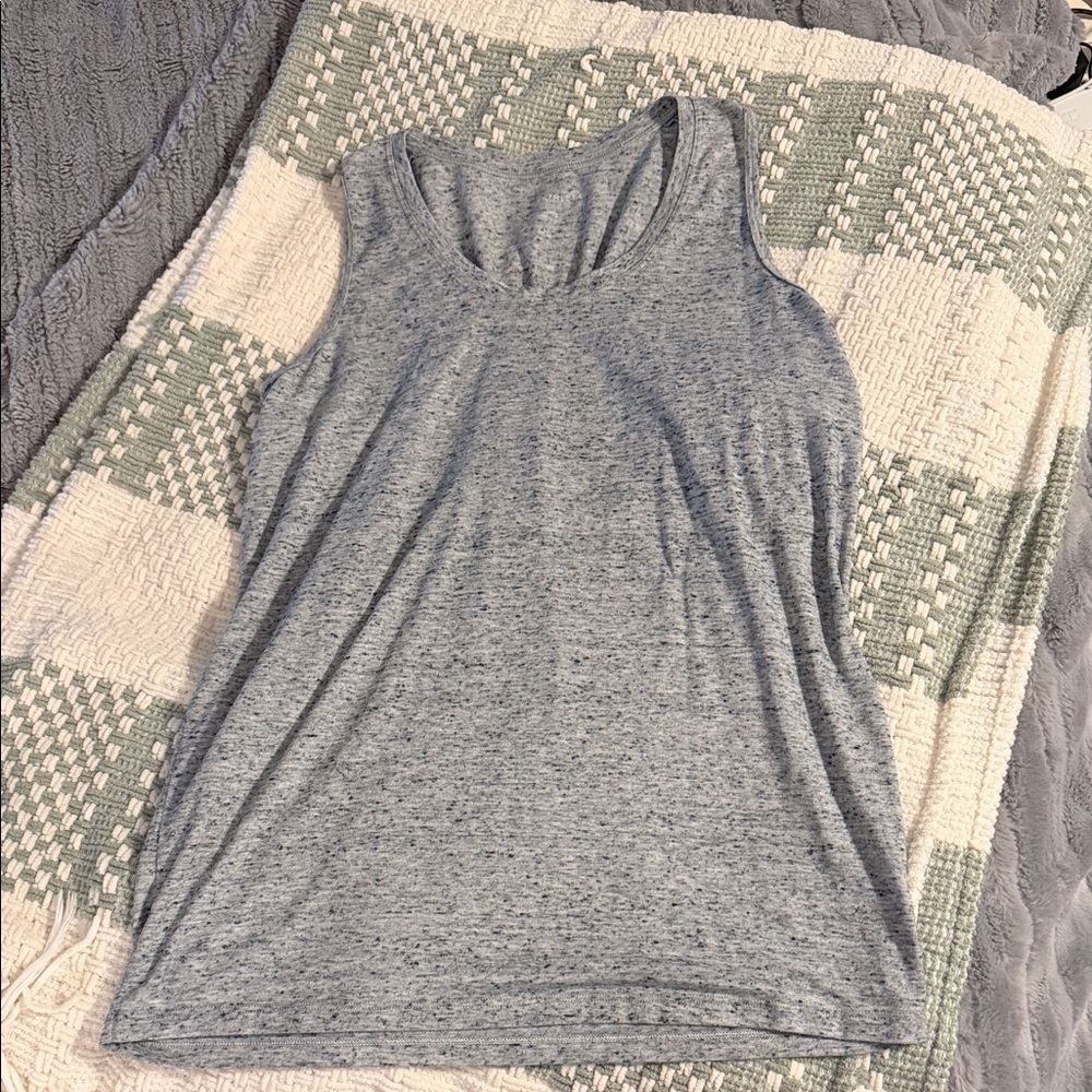 Women’s Athleta tank top